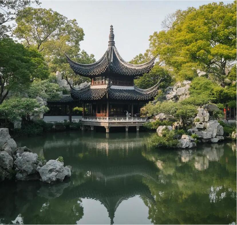 辽阳宏伟雨珍旅游有限公司